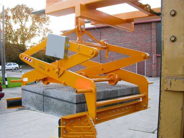 Vacuum Block Lifter
